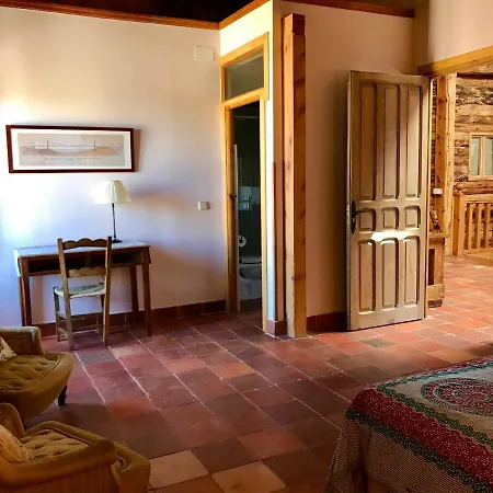 Holiday home Casona De Saltus, Espectacular Casona En Sotosalbos,10min De Segovia Sotosalbos