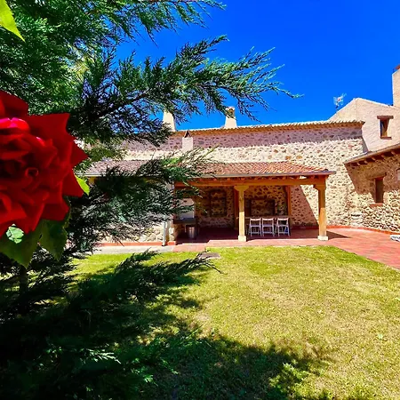 Casona De Saltus, Espectacular Casona En Sotosalbos,10min De Segovia Sotosalbos