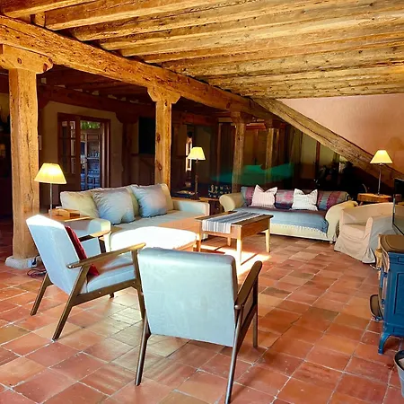 度假居 Casona De Saltus, Espectacular Casona En Sotosalbos,10min De Segovia *