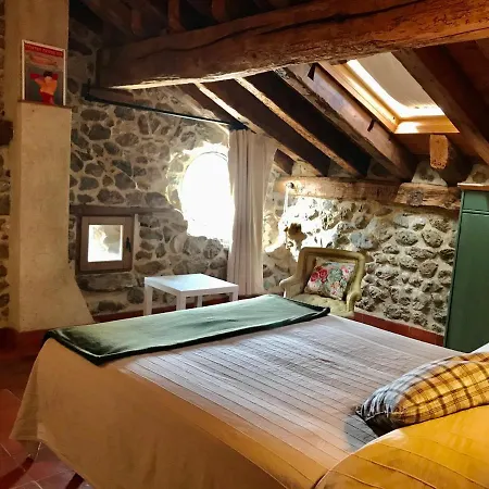 Casona De Saltus, Espectacular Casona En Sotosalbos,10min De Segovia Holiday home *