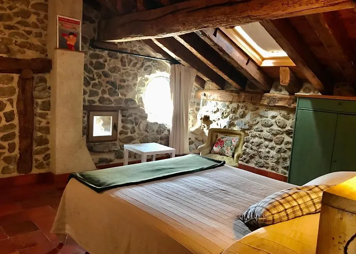 Casona De Saltus, Espectacular Casona En Sotosalbos,10min De Segovia Casa de Férias *